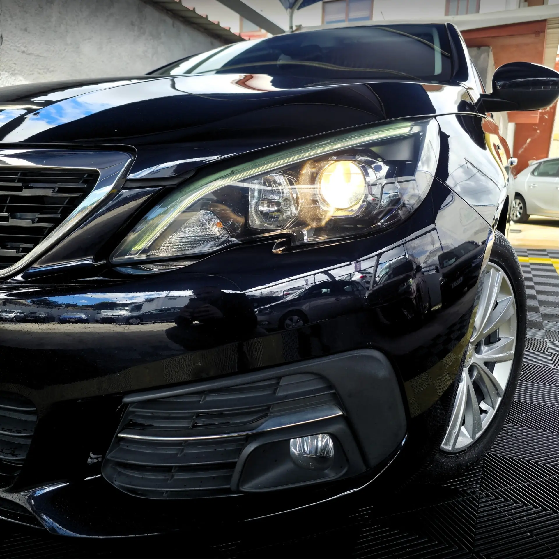 Peugeot 308 1.5 BlueHDi Style 6