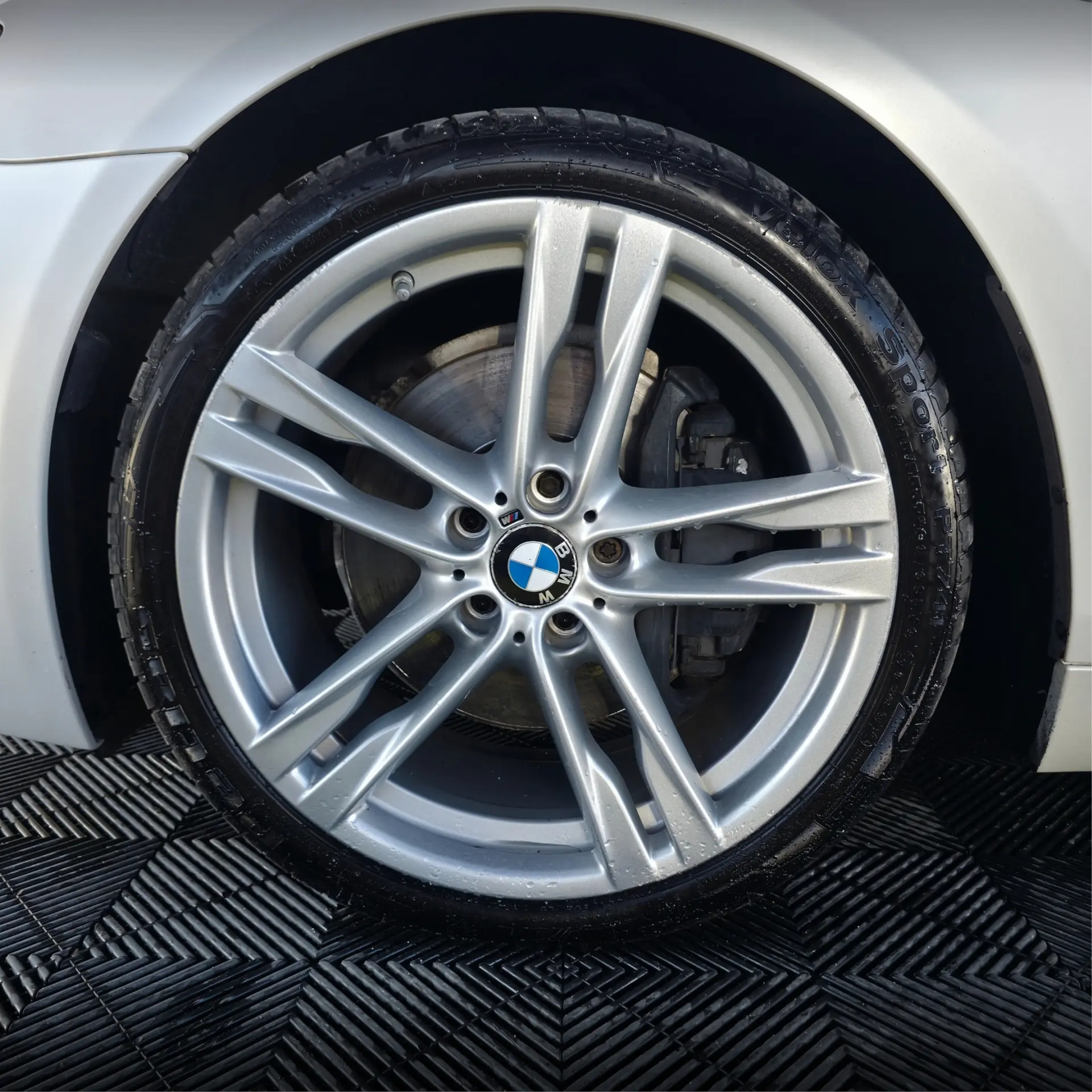 BMW 640 Gran Coupé d xDrive Pack M 18