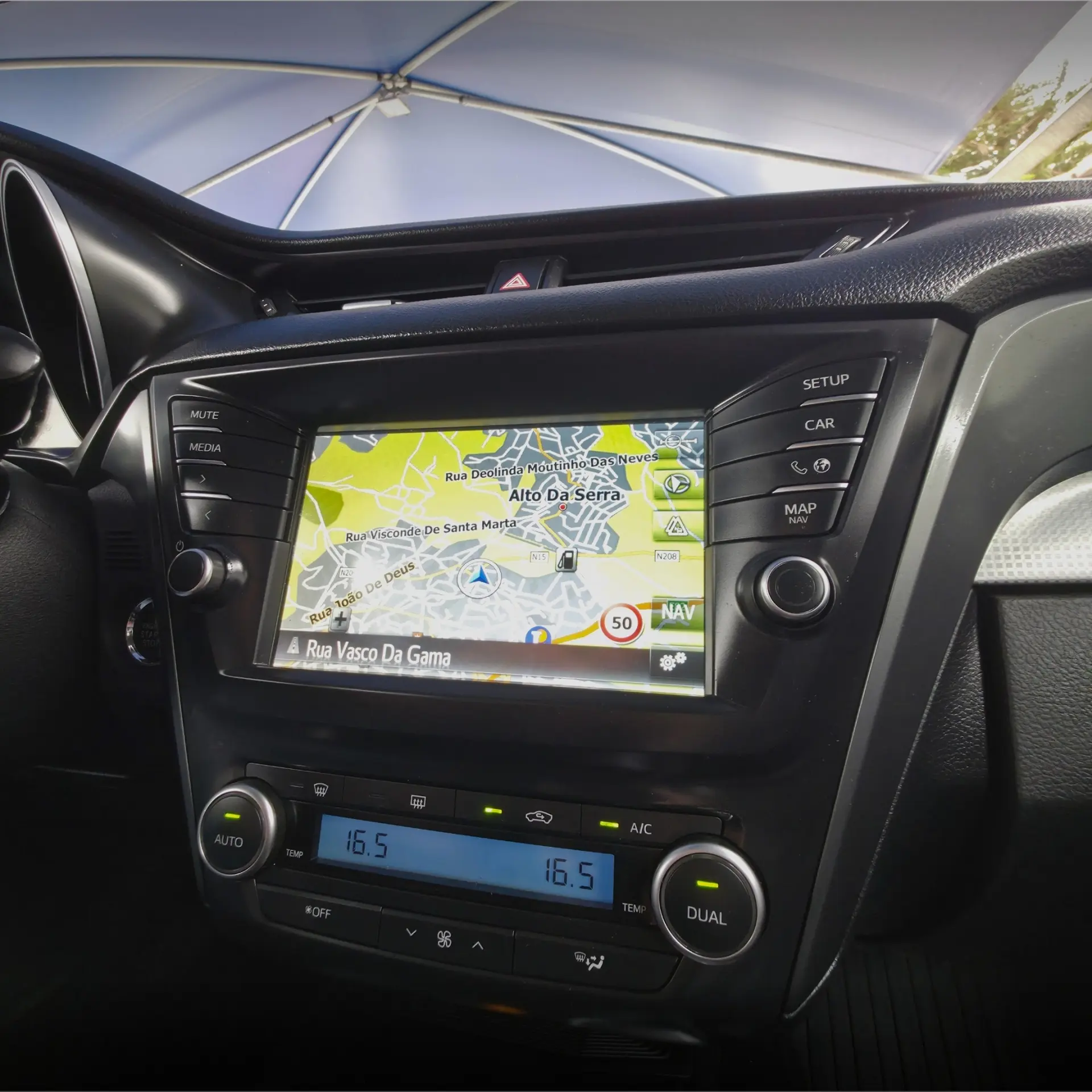 Toyota Avensis Touring Sports 1.6 D-4D Luxury+GPS 22