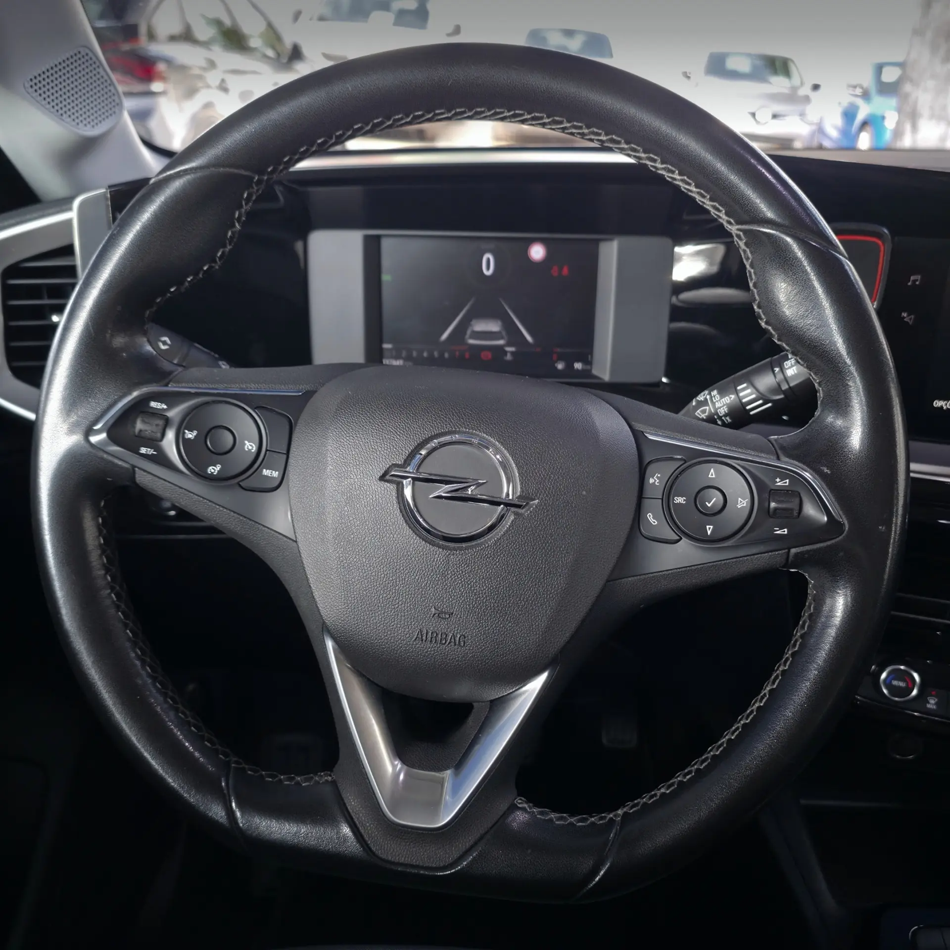 Opel Mokka 1.2 T Ultimate 16