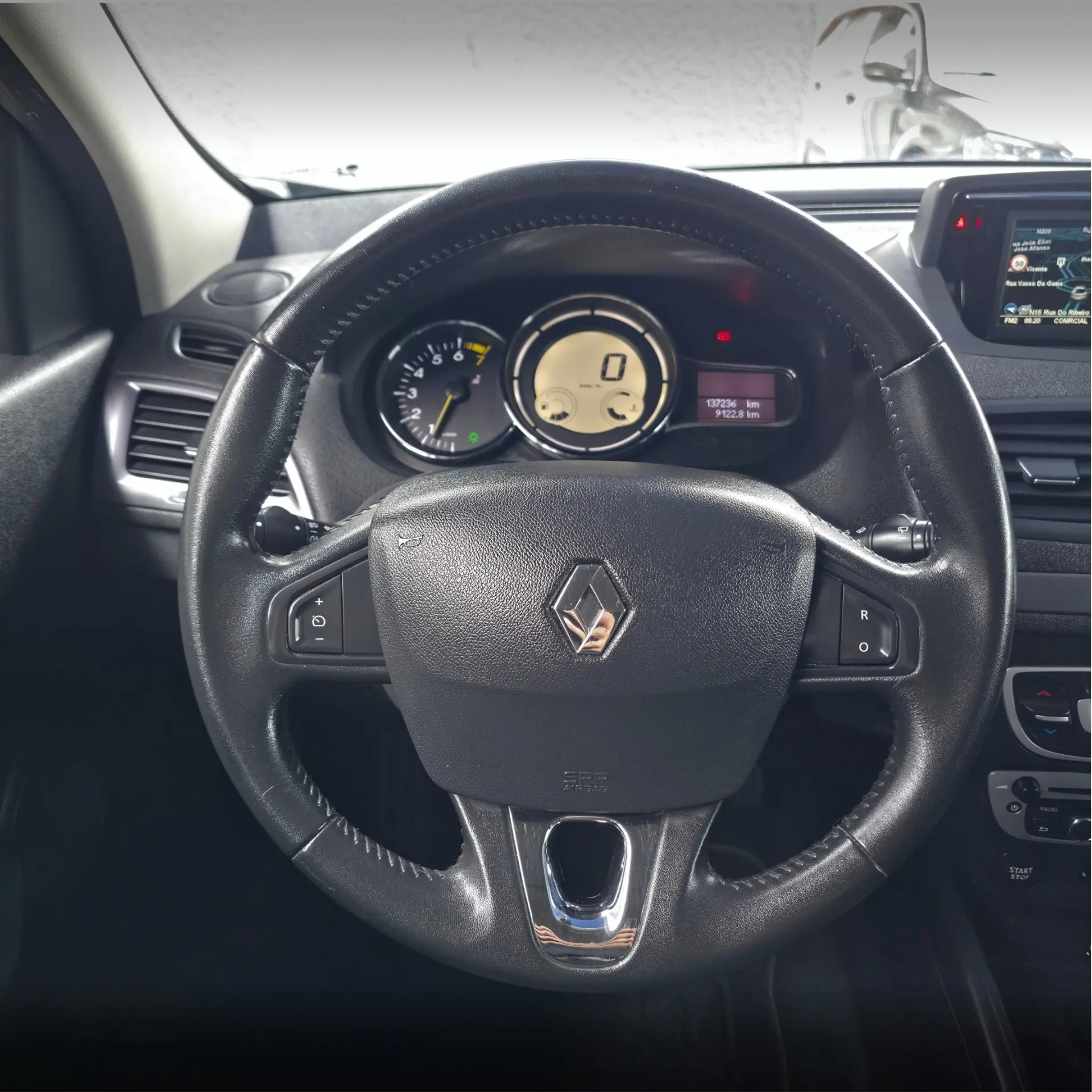 Renault Mégane Sport Tourer ENERGY TCe 115 Start & Stop Bose Edition 18