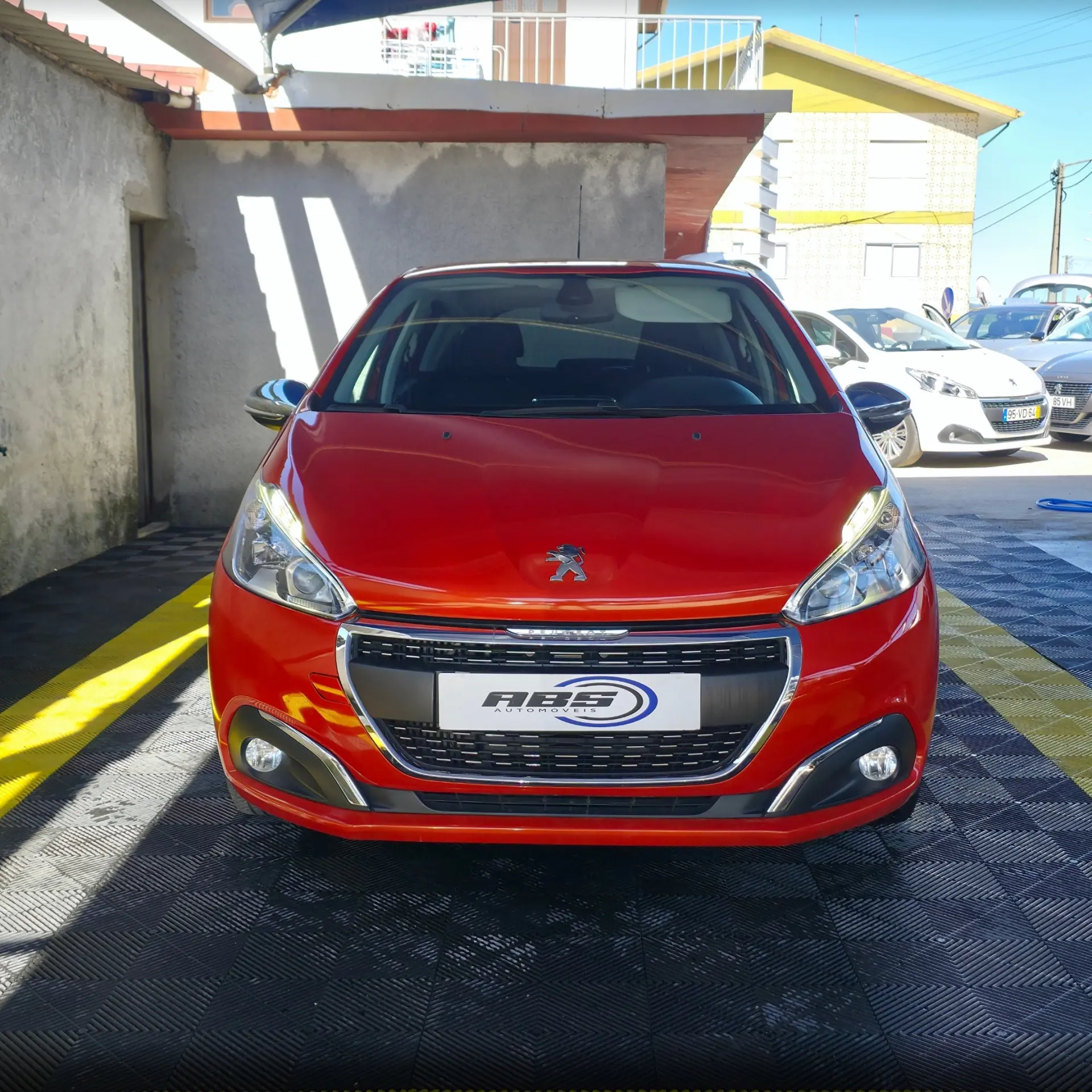 Peugeot 208 1.2 PureTech Style 12