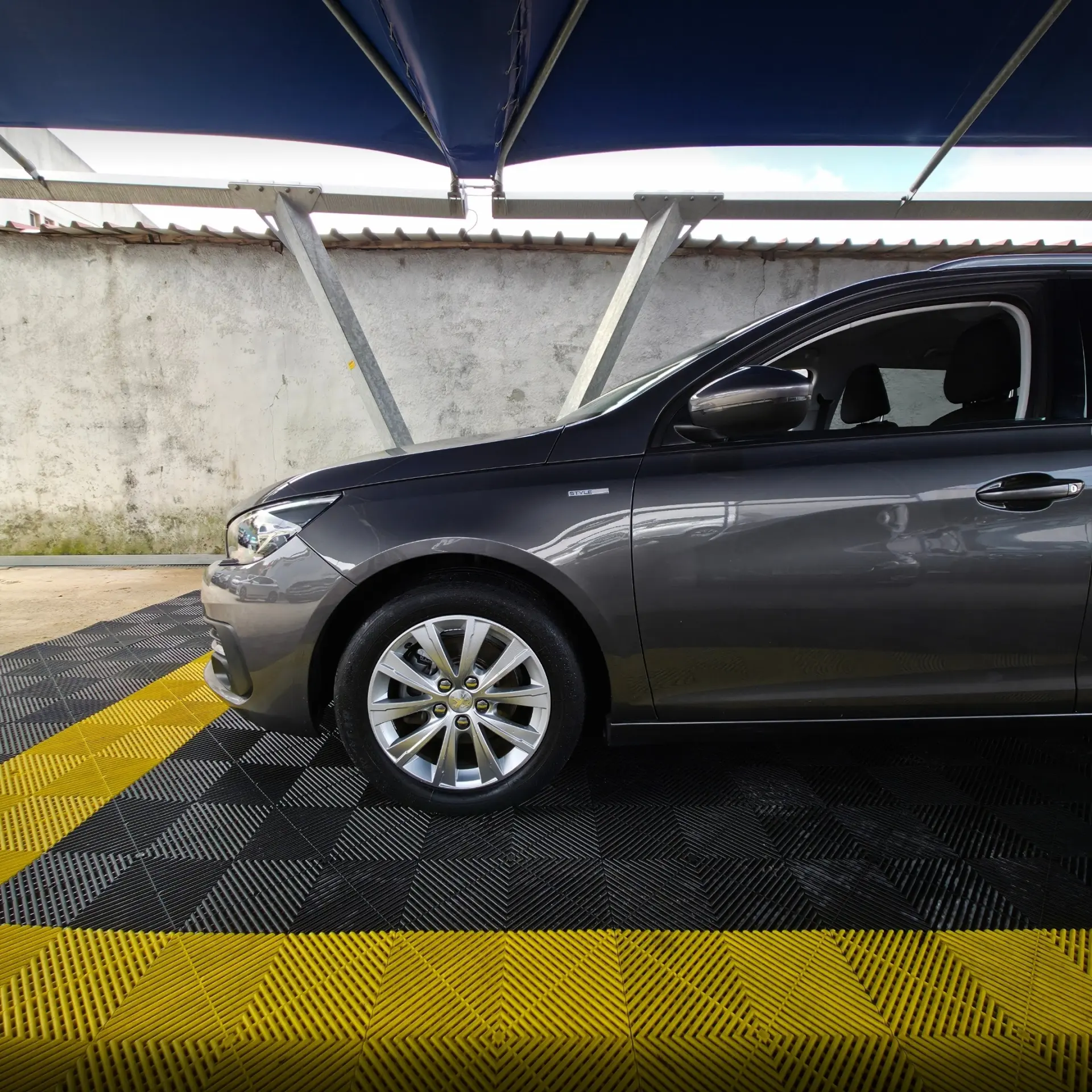 Peugeot 308 SW 1.5 BlueHDi Style 12