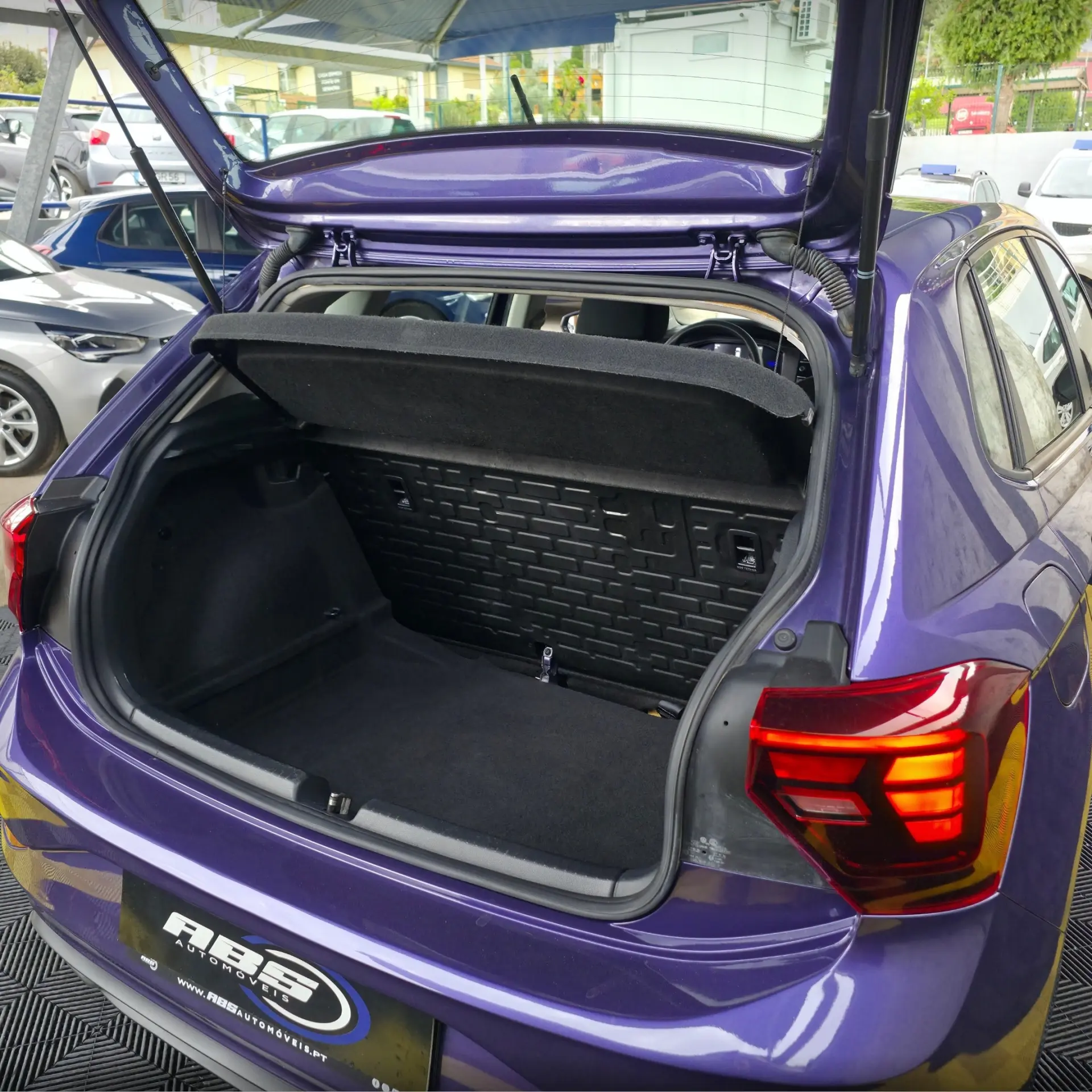 Volkswagen Polo 1.0 Trendline 19