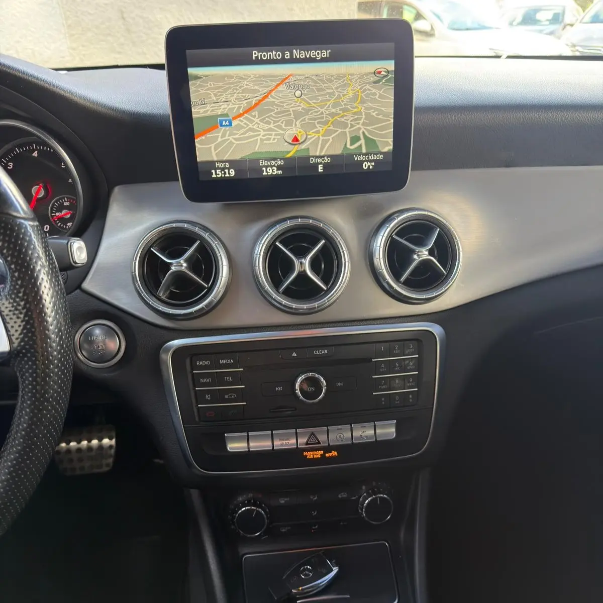 Mercedes-Benz CLA 200 d Shooting Brake AMG Line Aut. 14