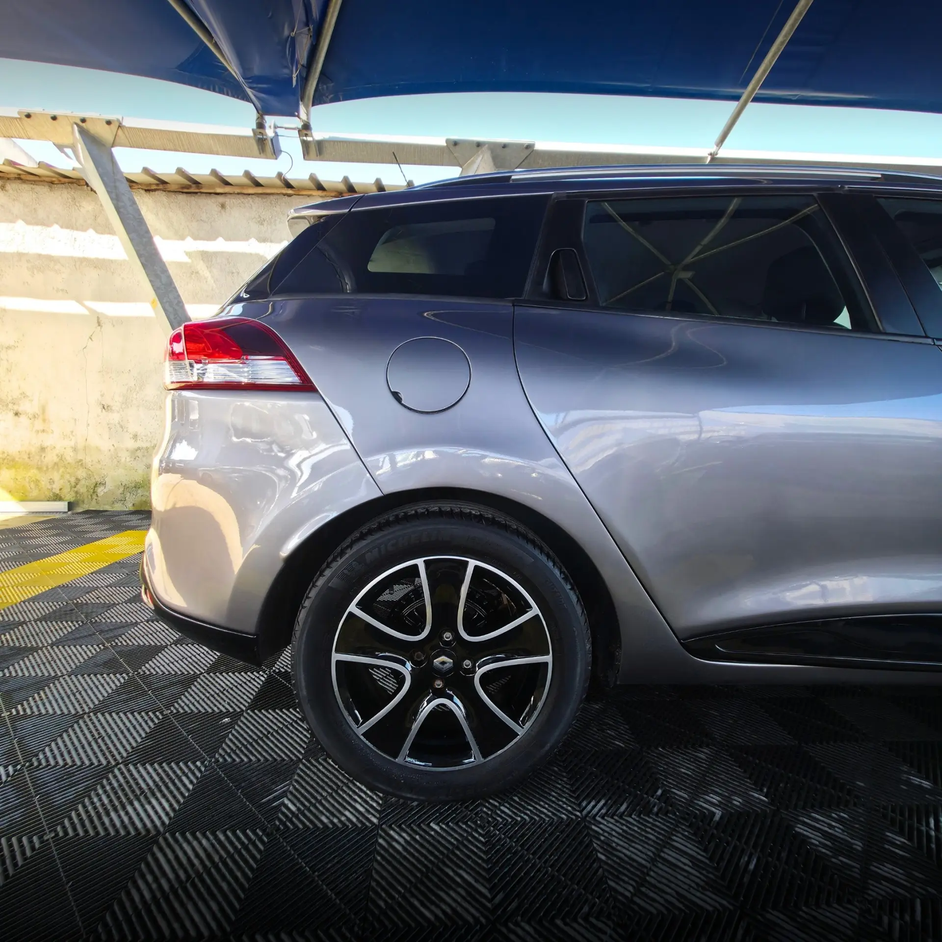 Renault Clio 1.5 dCi Dynamique S 9