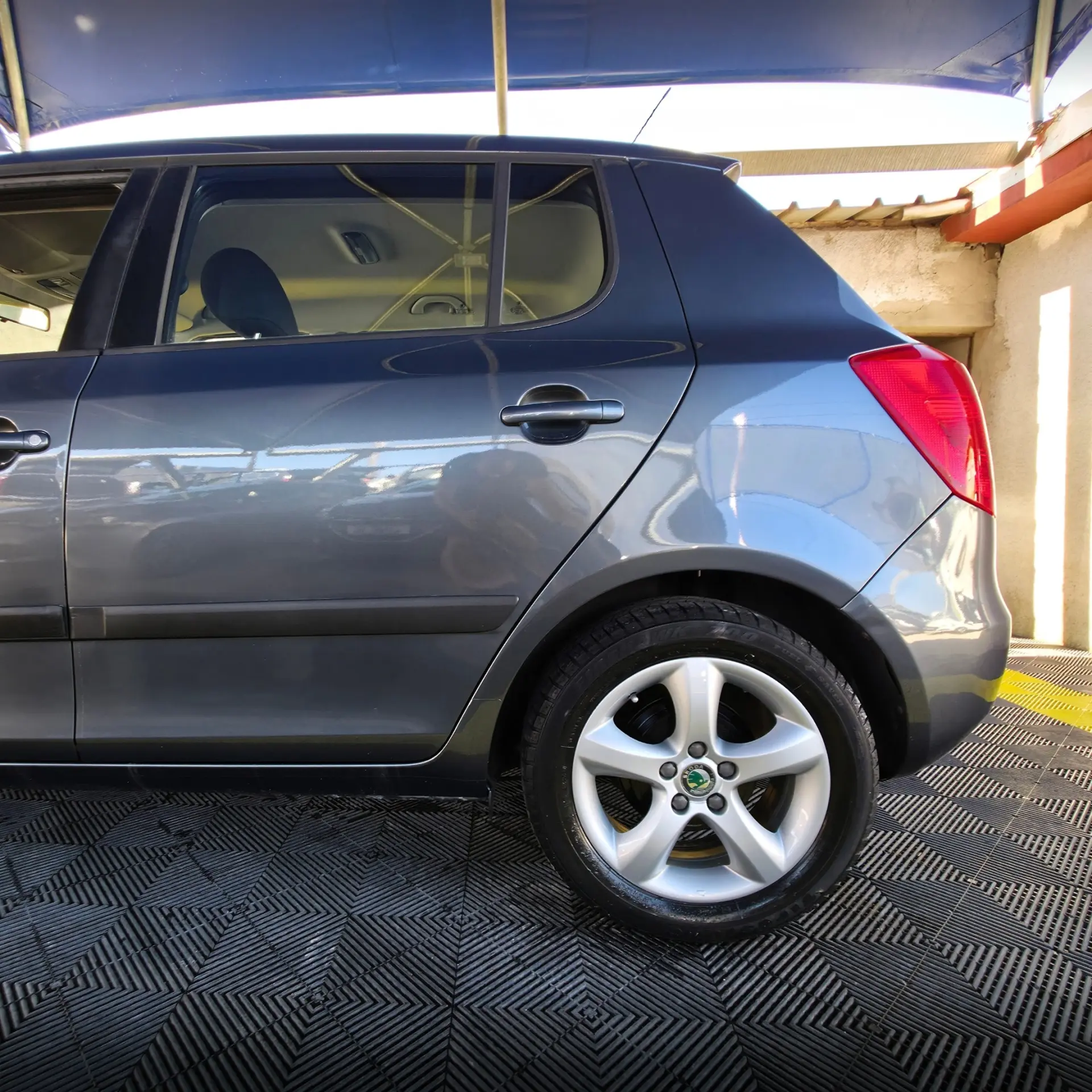 Skoda Fabia 1.2 TSI Active Plus 9