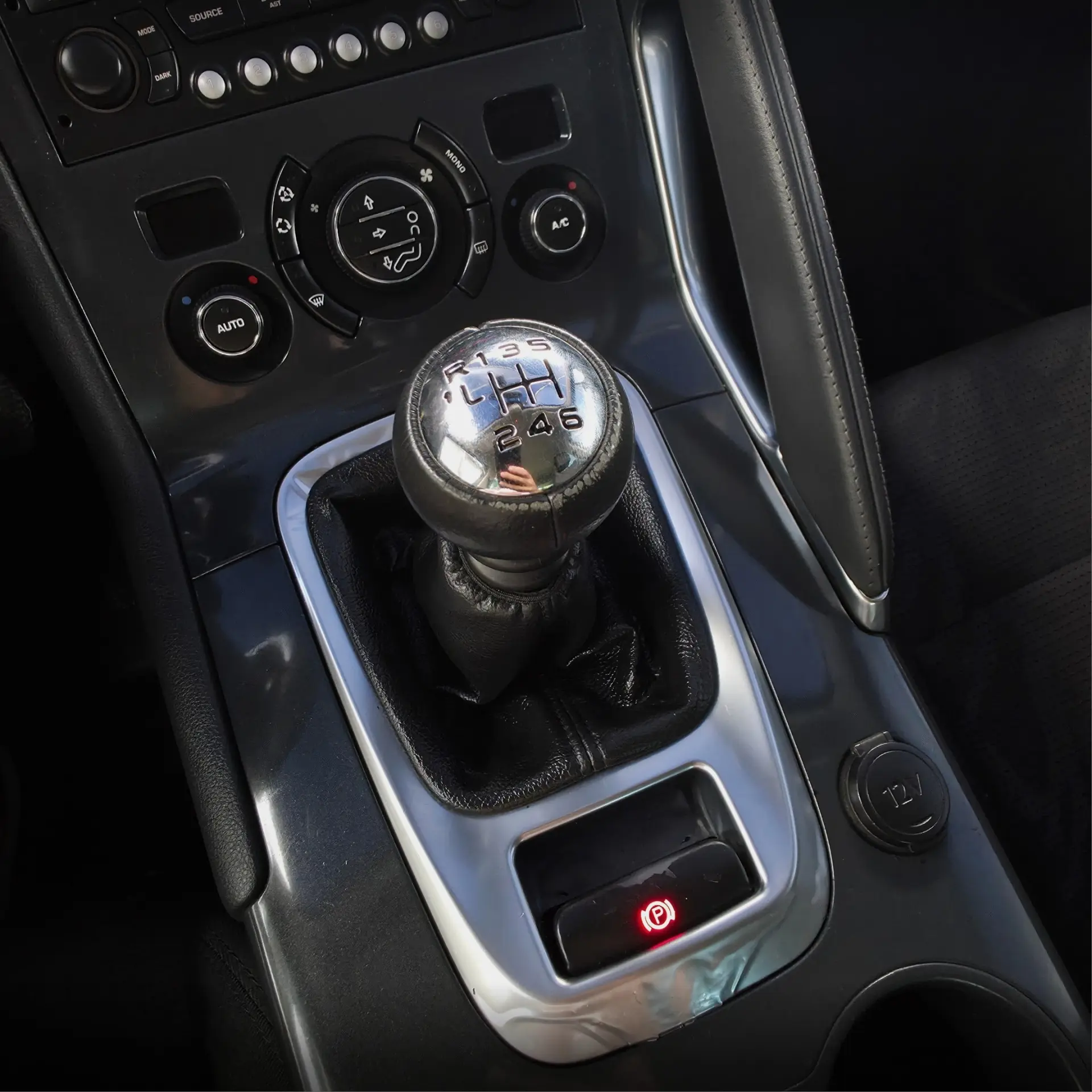Peugeot 3008 1.6 HDi Access 21