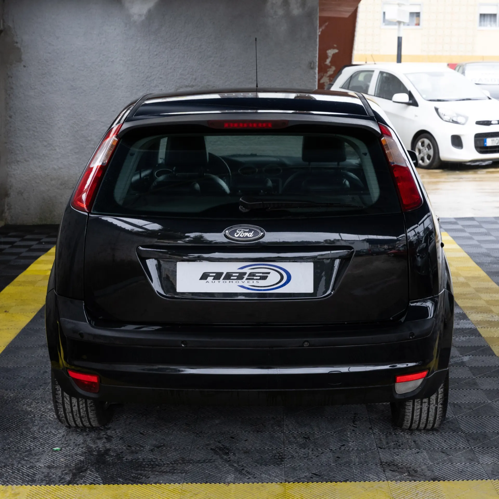 Ford Focus 1.6 TDCi Ghia 6