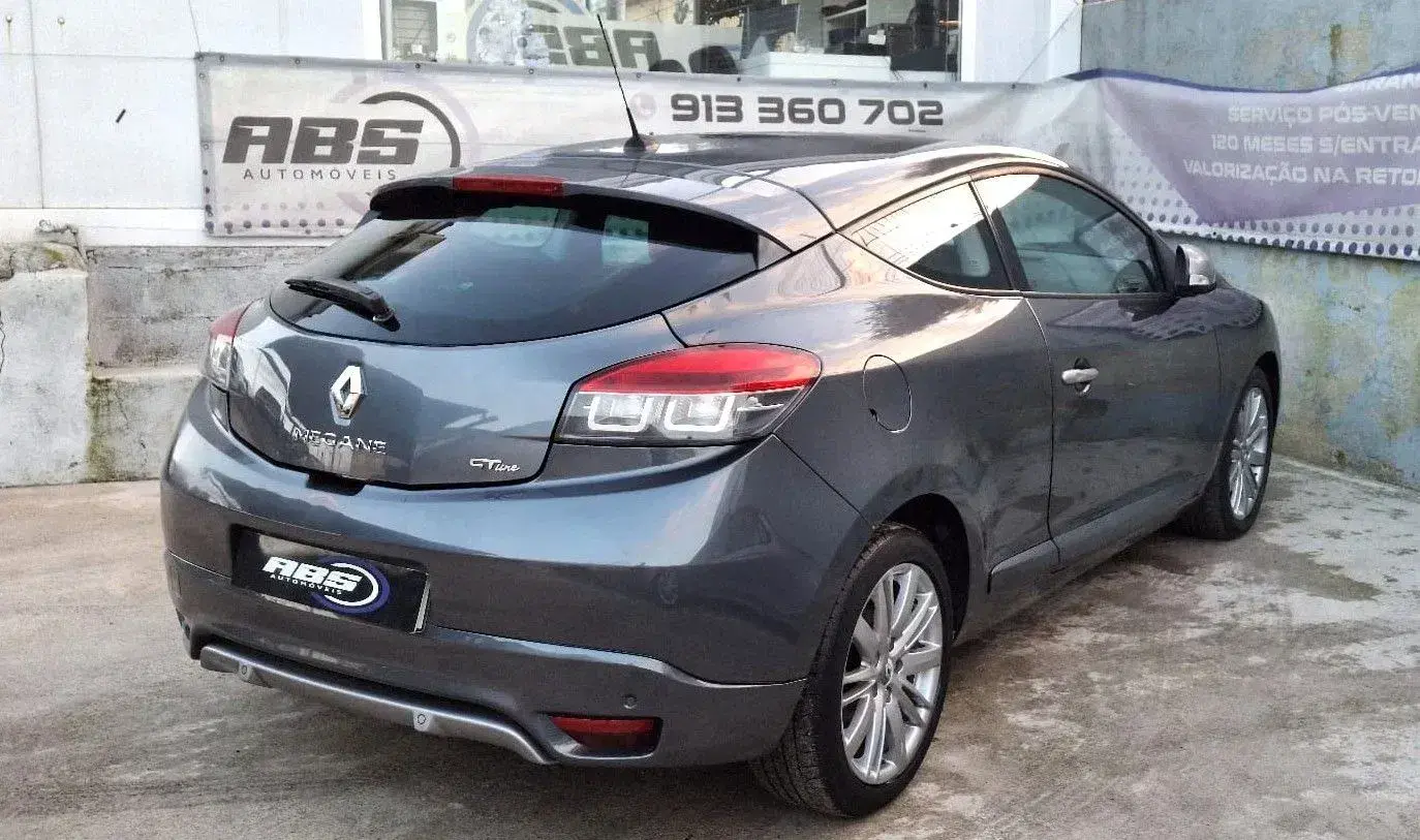 Renault Mégane Coupe 4
