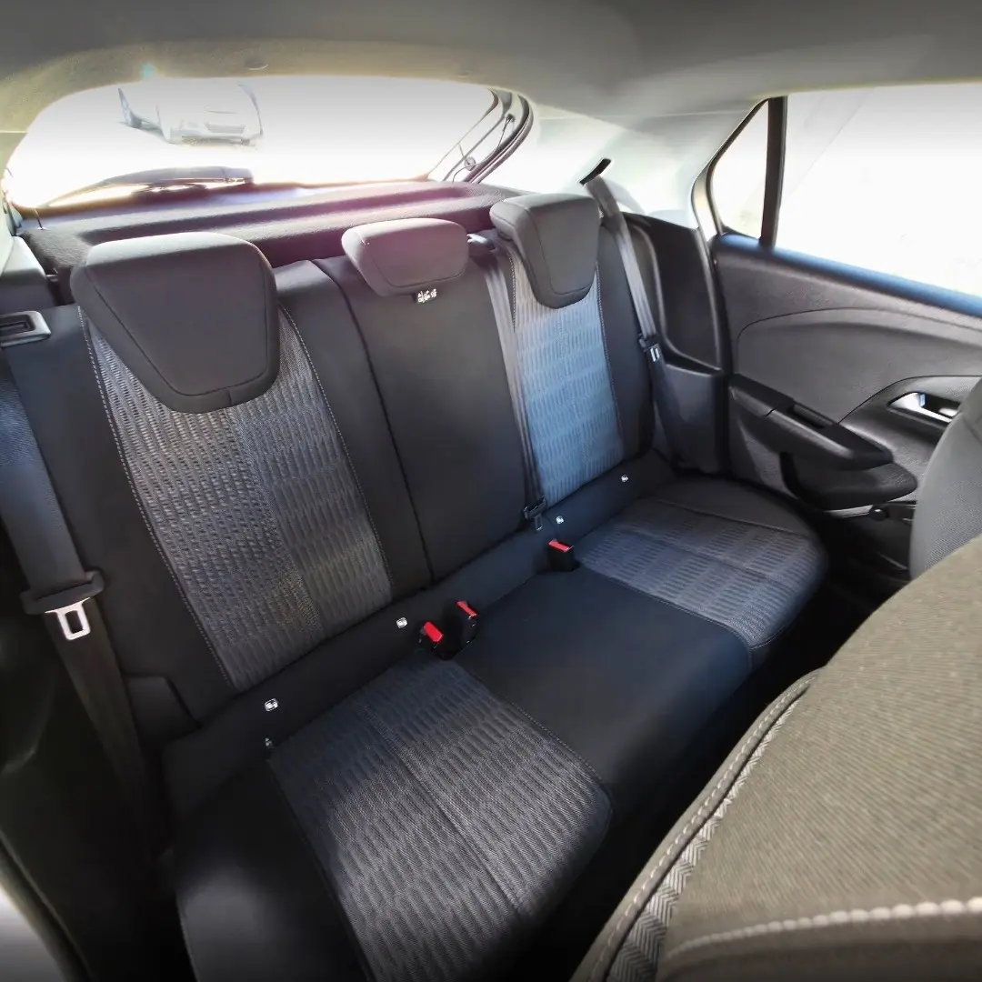 Opel Corsa 1.2 Elegance 7