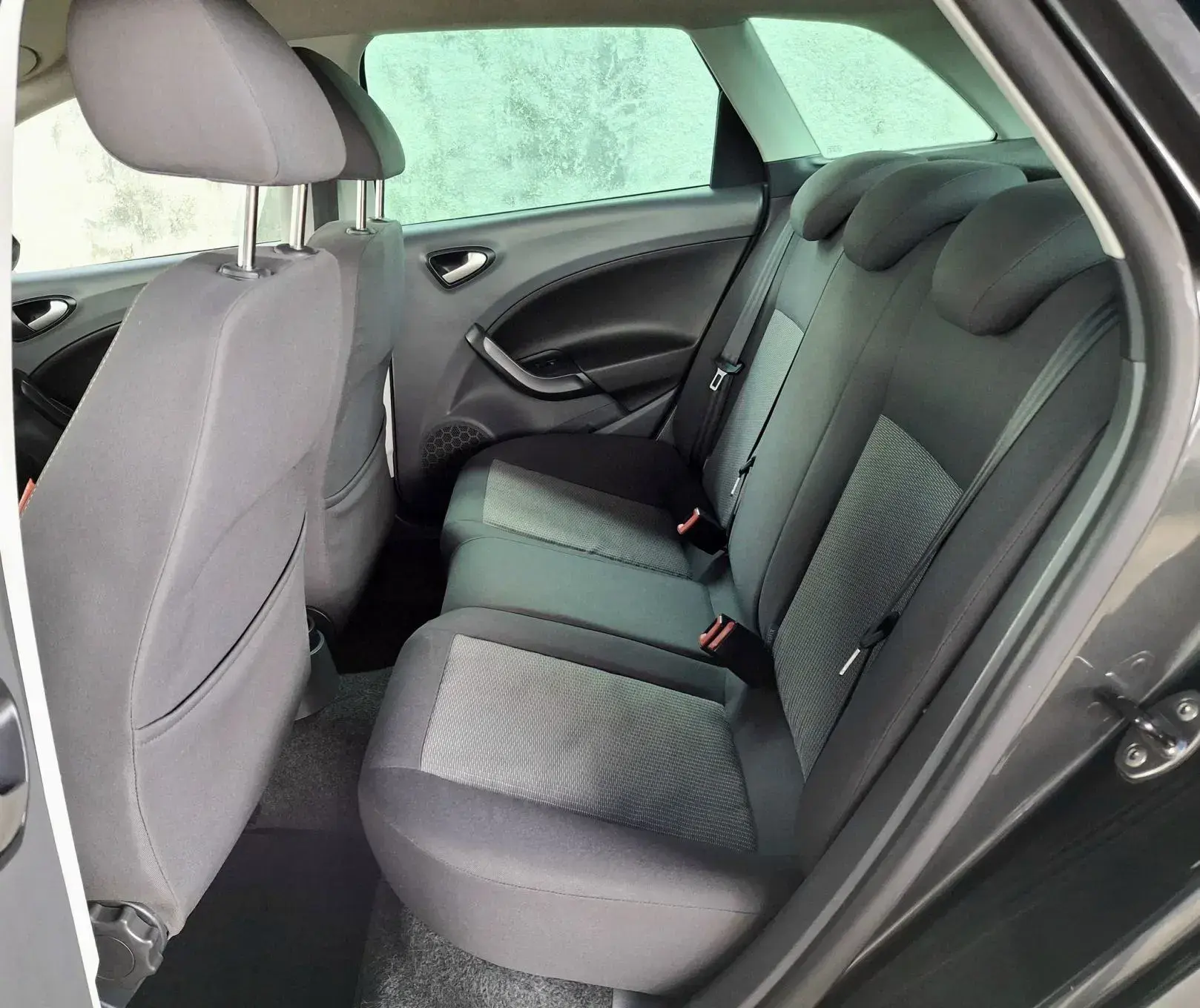 SEAT Ibiza ST 1.2 TDI Reference DPF 5