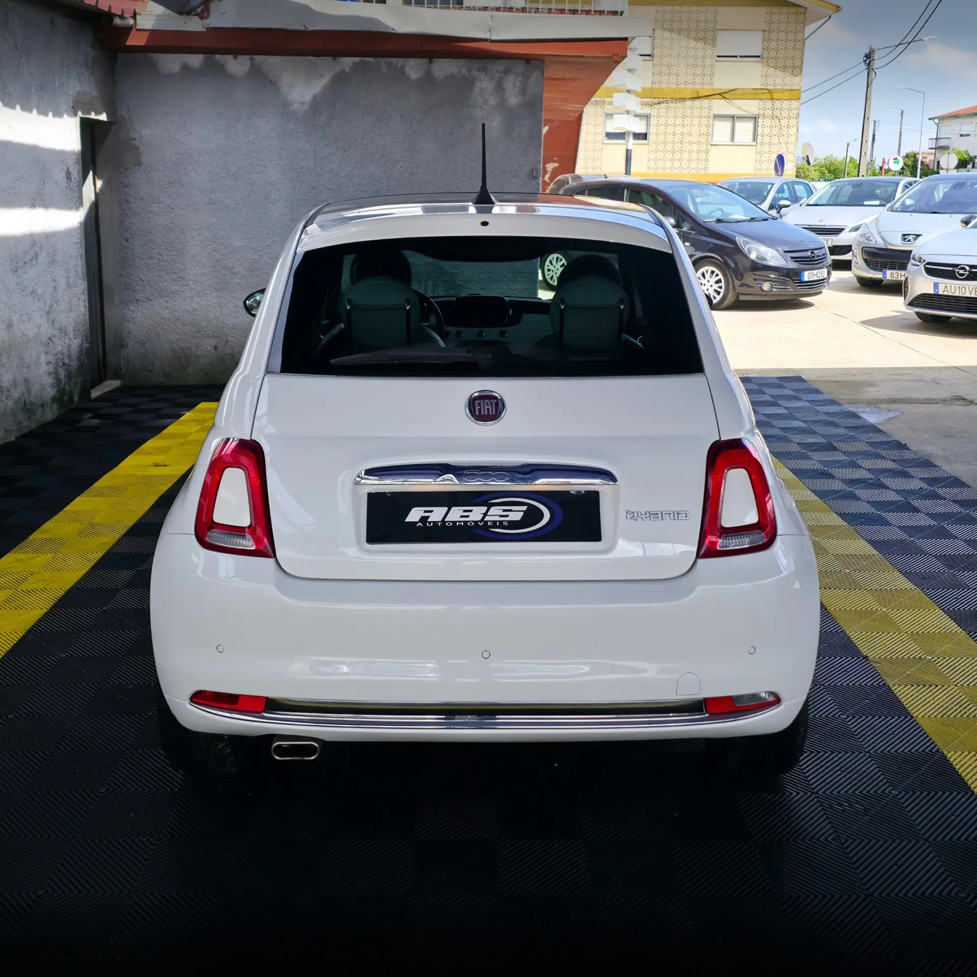Fiat 500 1.0 Hybrid Icon 9