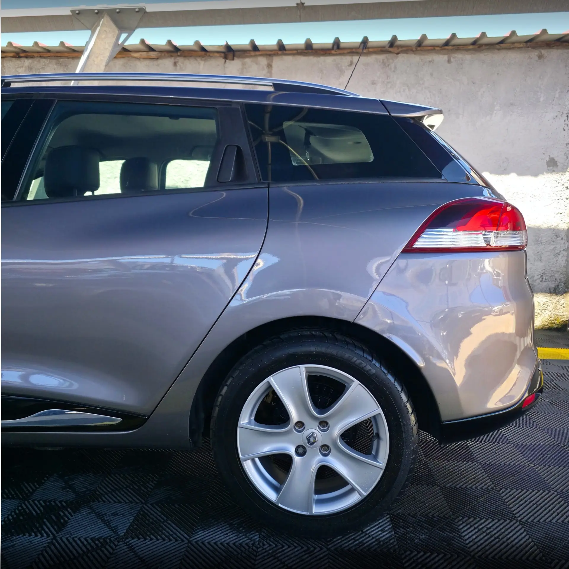 Renault Clio 1.5 dCi Limited 11