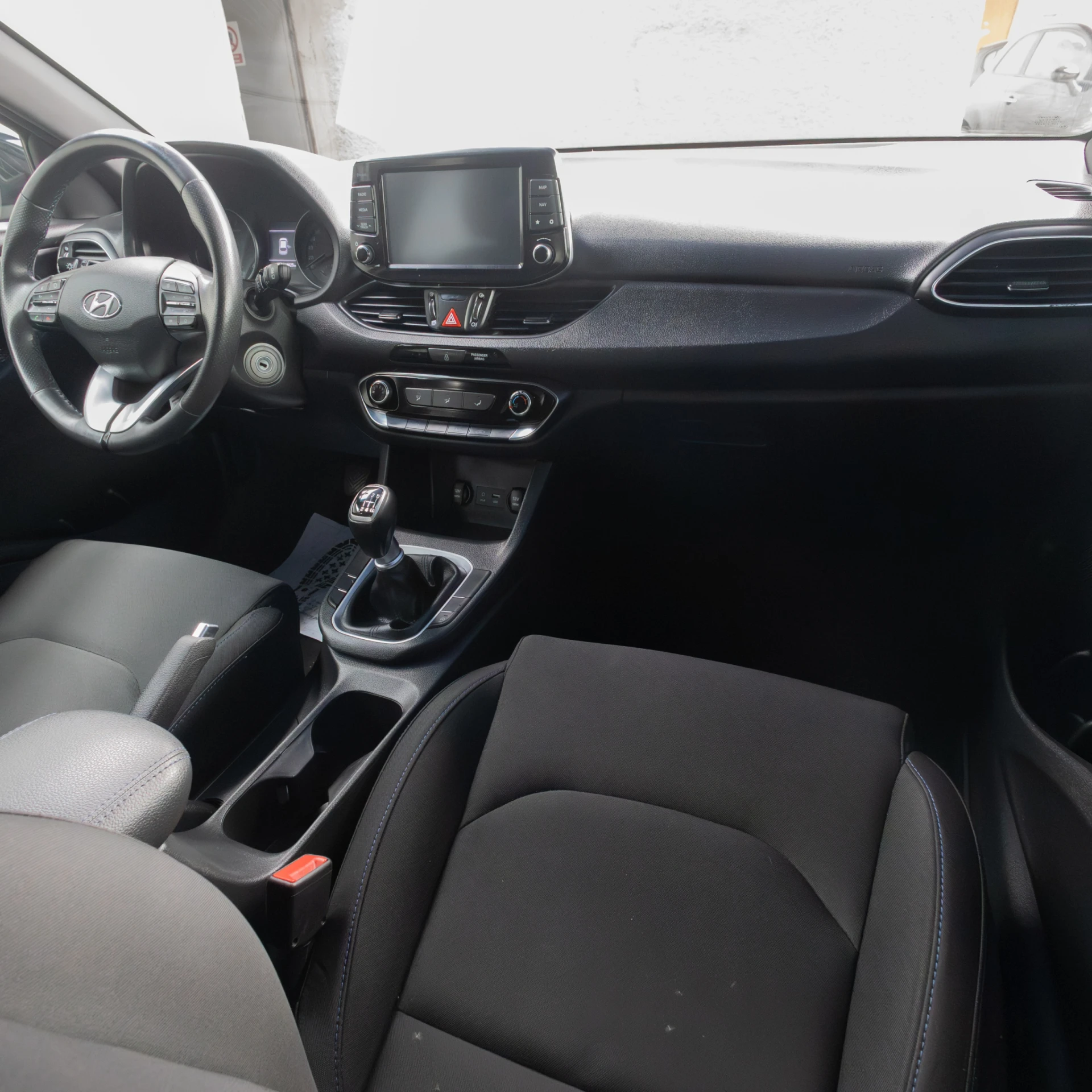 Hyundai i30 SW 1.6 CRDi Blue Comfort+Navi 9