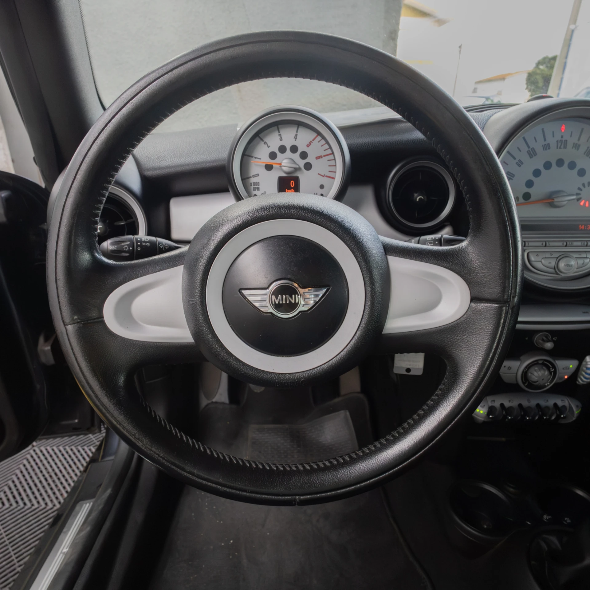 MINI One COOPER D 16