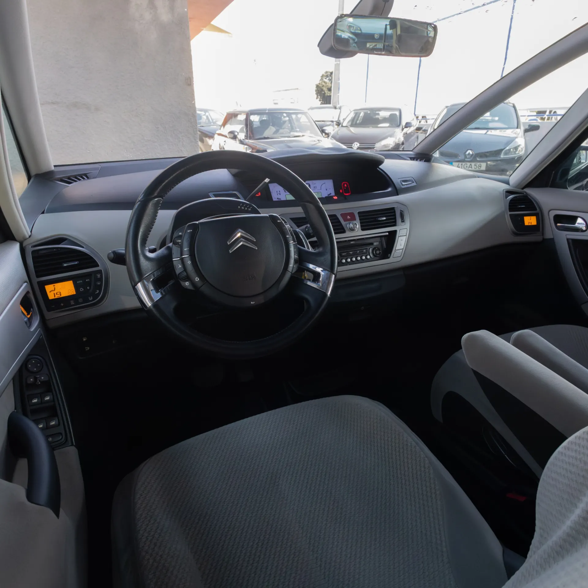 Citroën C4 Picasso 1.6 HDi Confort RFM CMP6 16