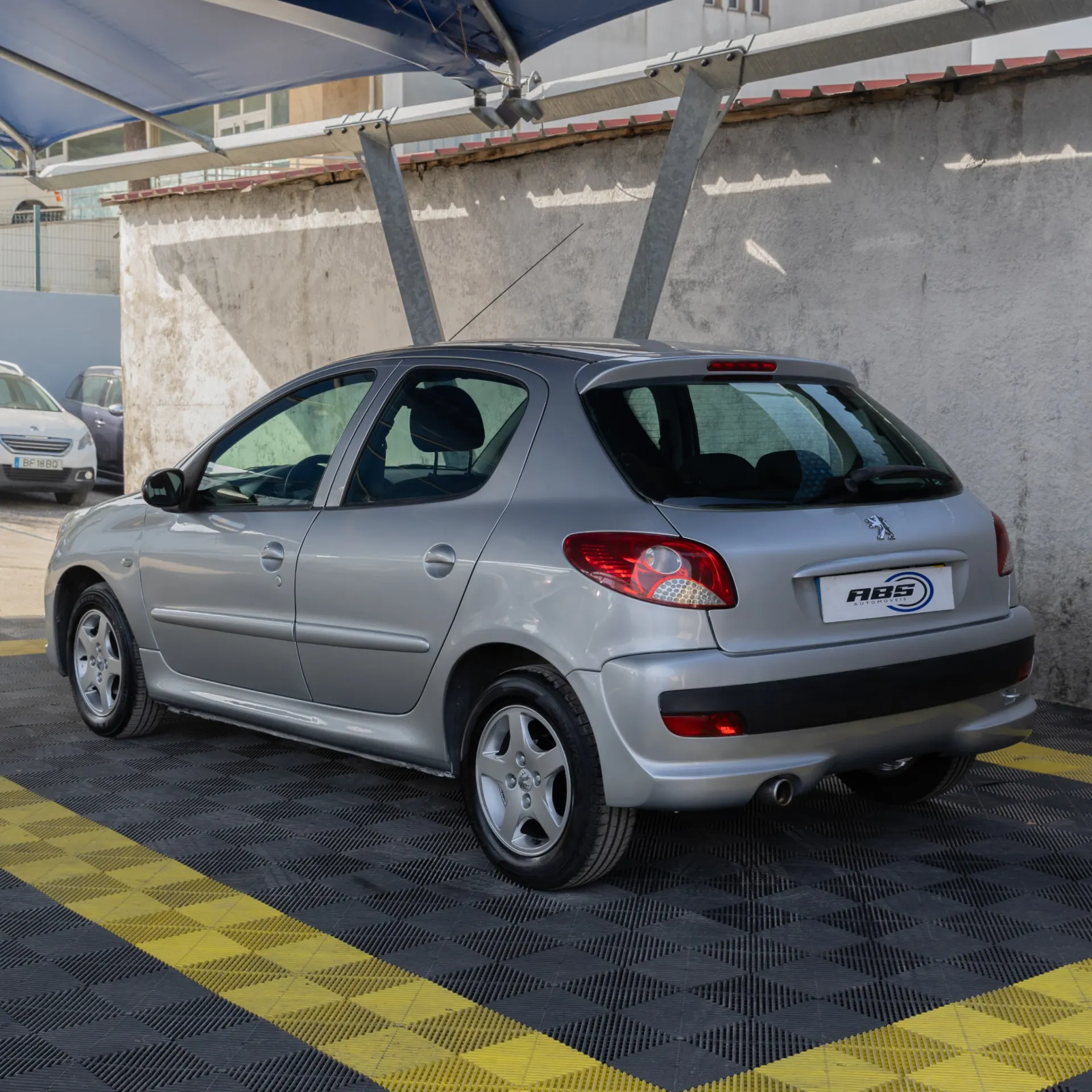 Peugeot 206+ 3