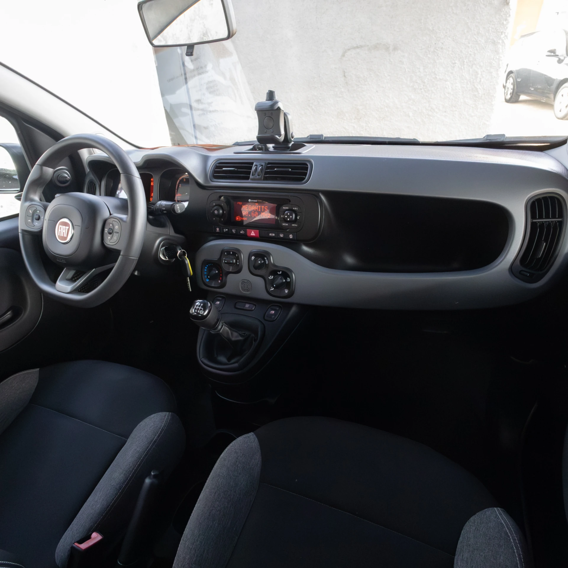 Fiat Panda 1.0 Hybrid 11