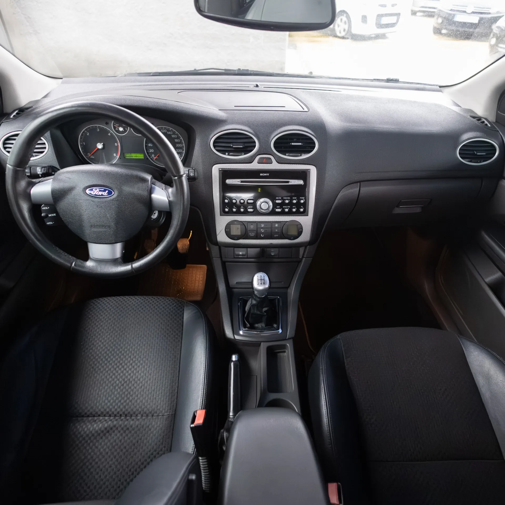 Ford Focus 1.6 TDCi Ghia 12