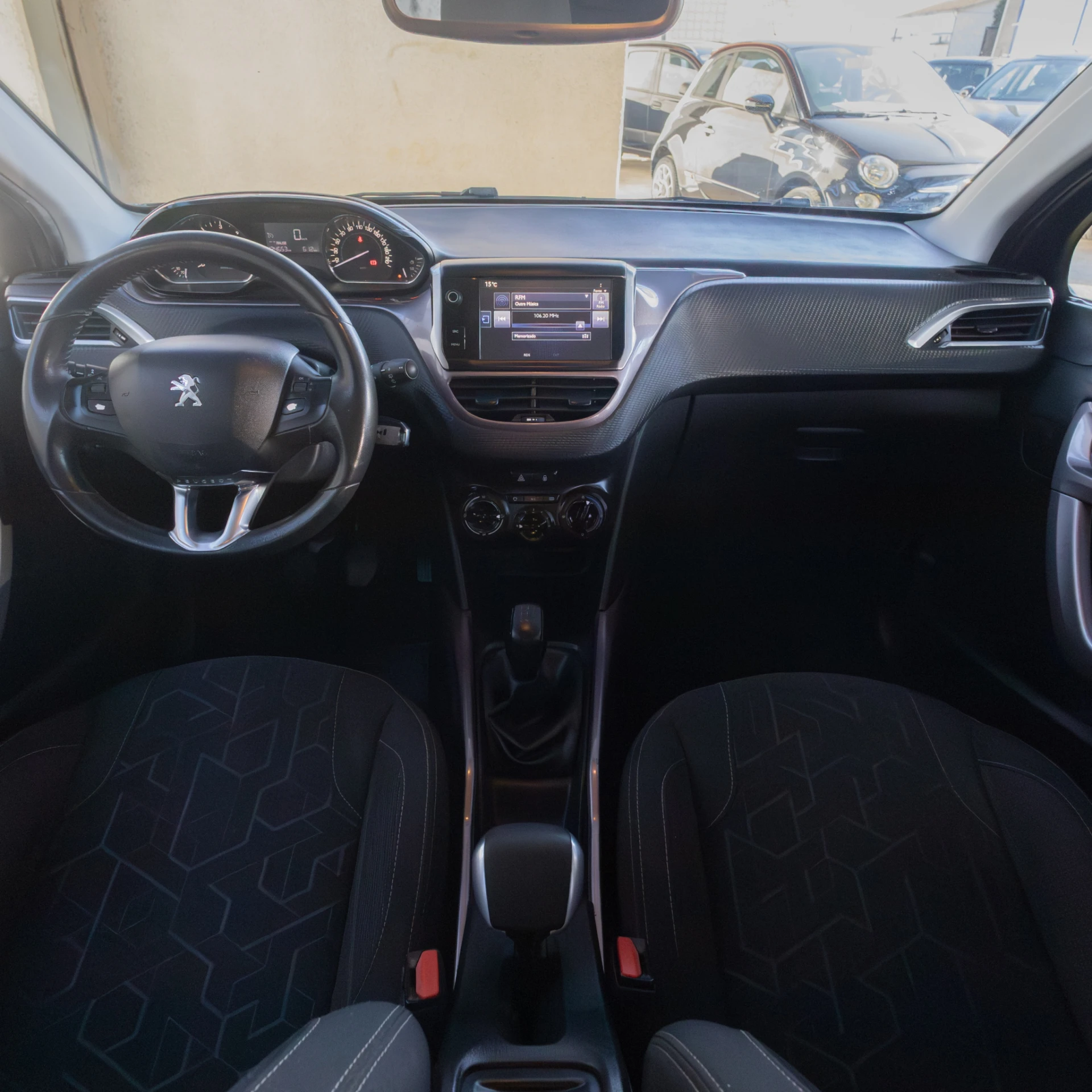 Peugeot 2008 1.4 HDi Active 11