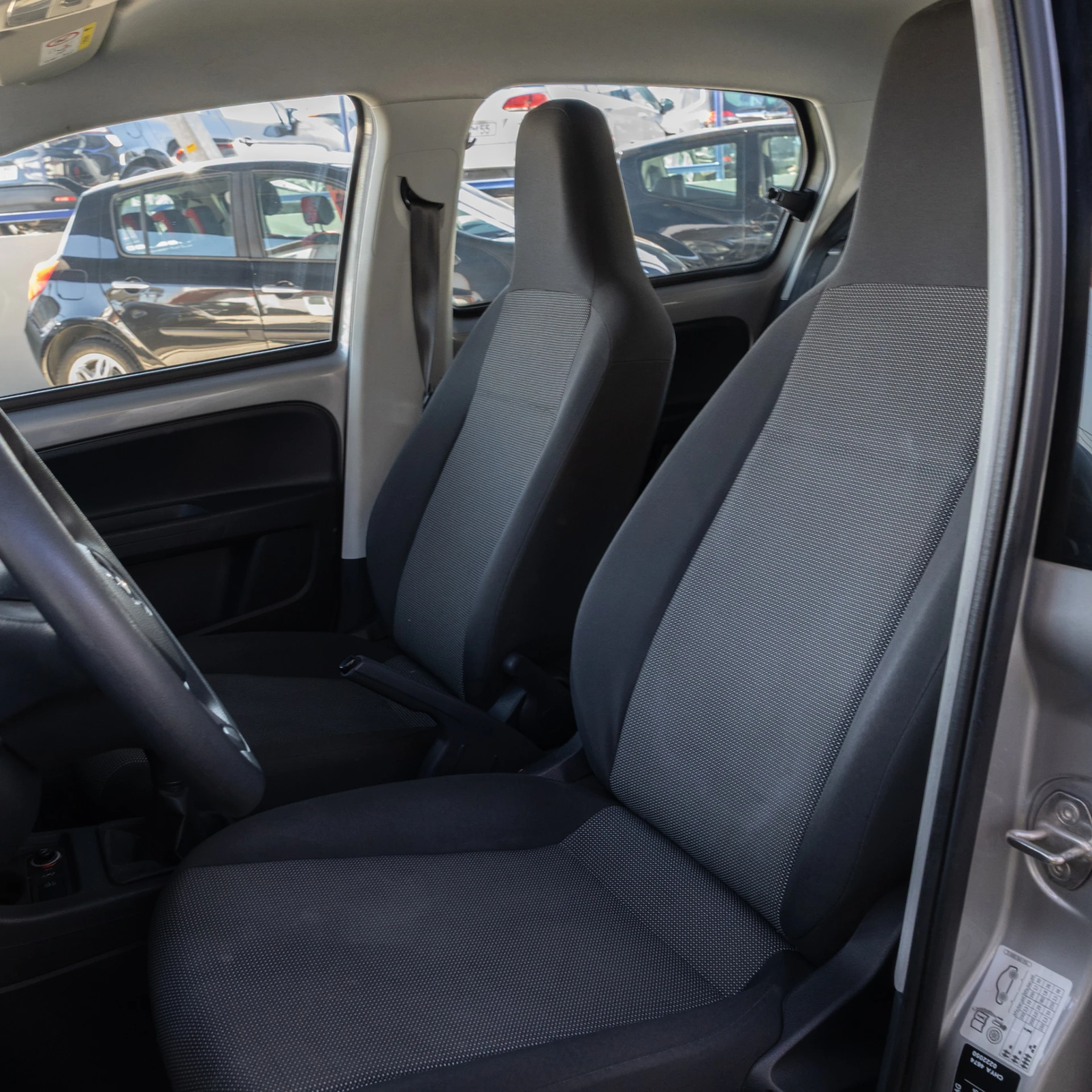 Volkswagen Up! 1.0 Move 8