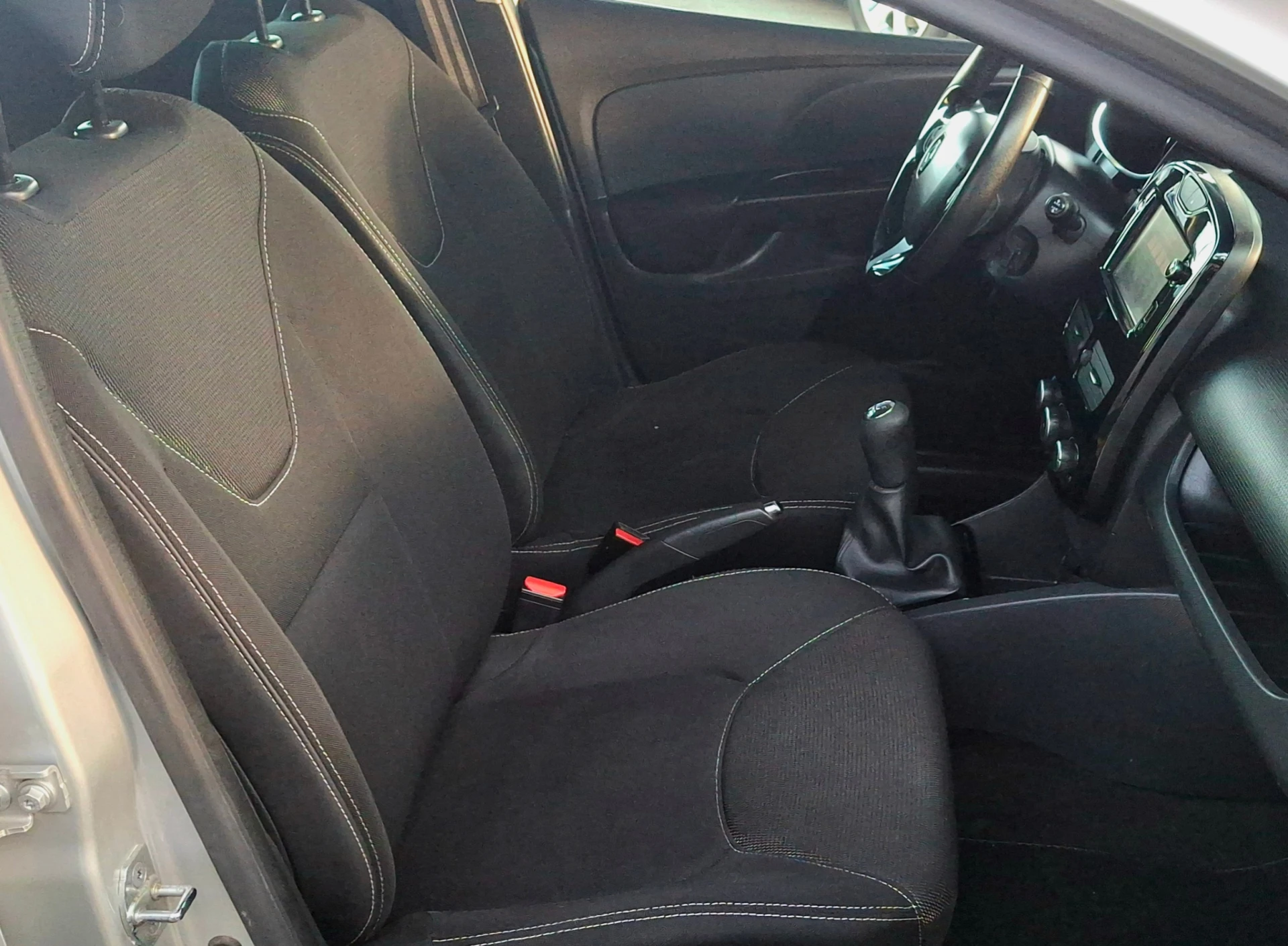 Renault Clio 1.5 dCi Dynamique S 15