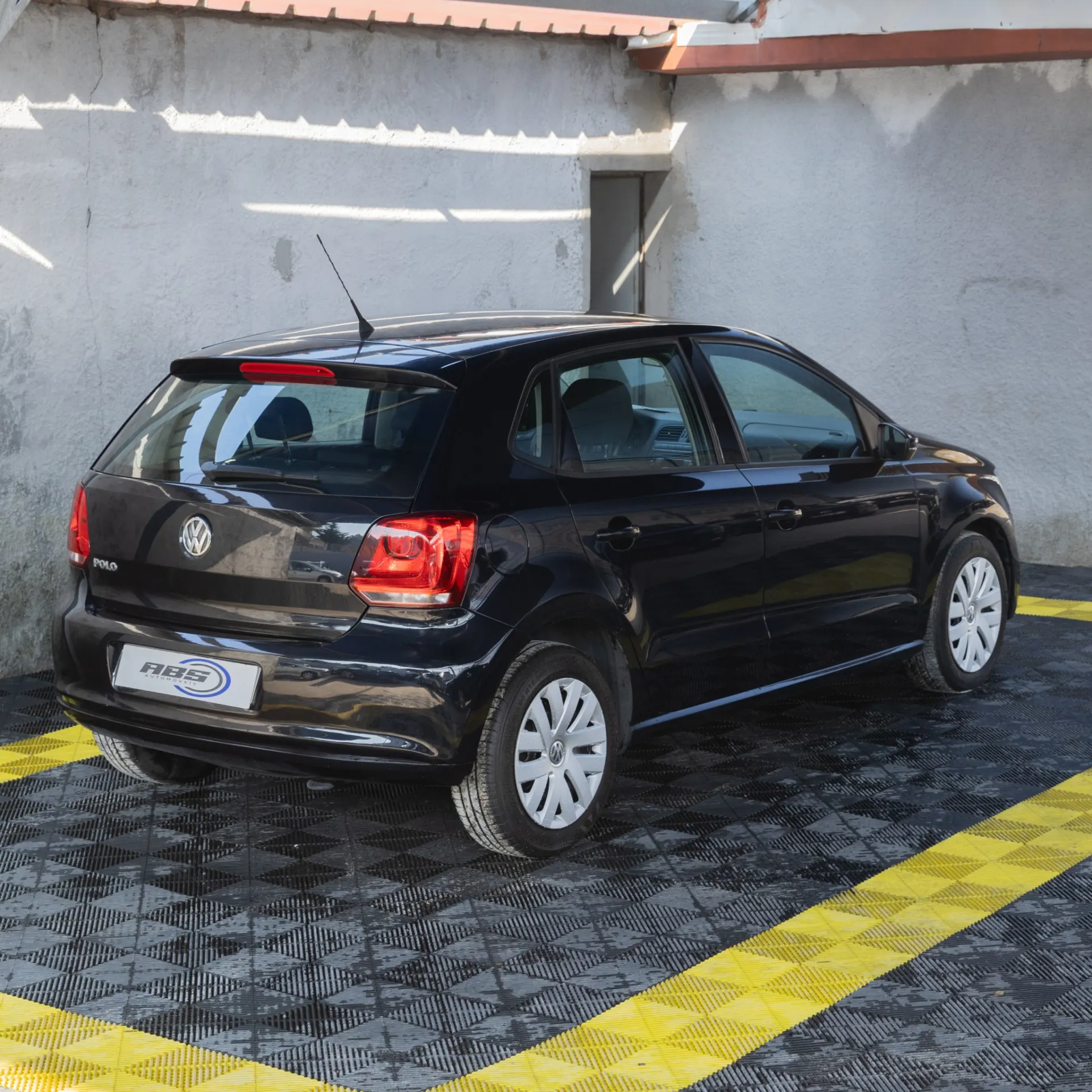 Volkswagen Polo 1.2 Confortline 5