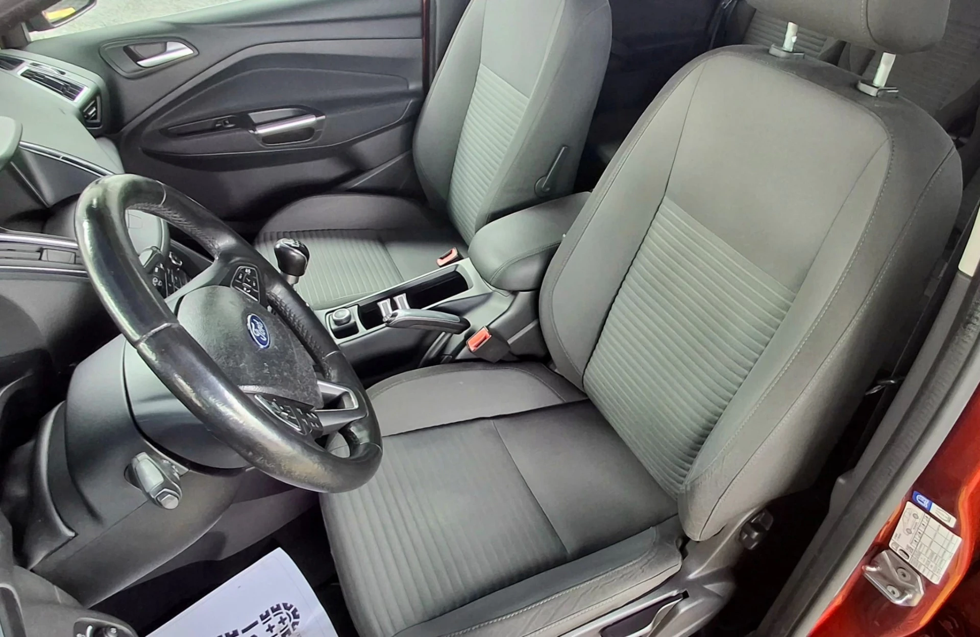 Ford C-Max 1.0 SCTi Titanium S/S 9