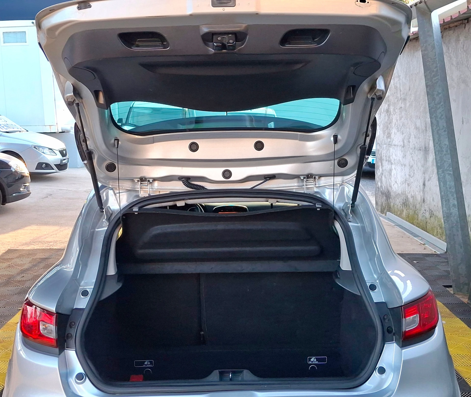 Renault Clio 1.5 dCi Dynamique S 5