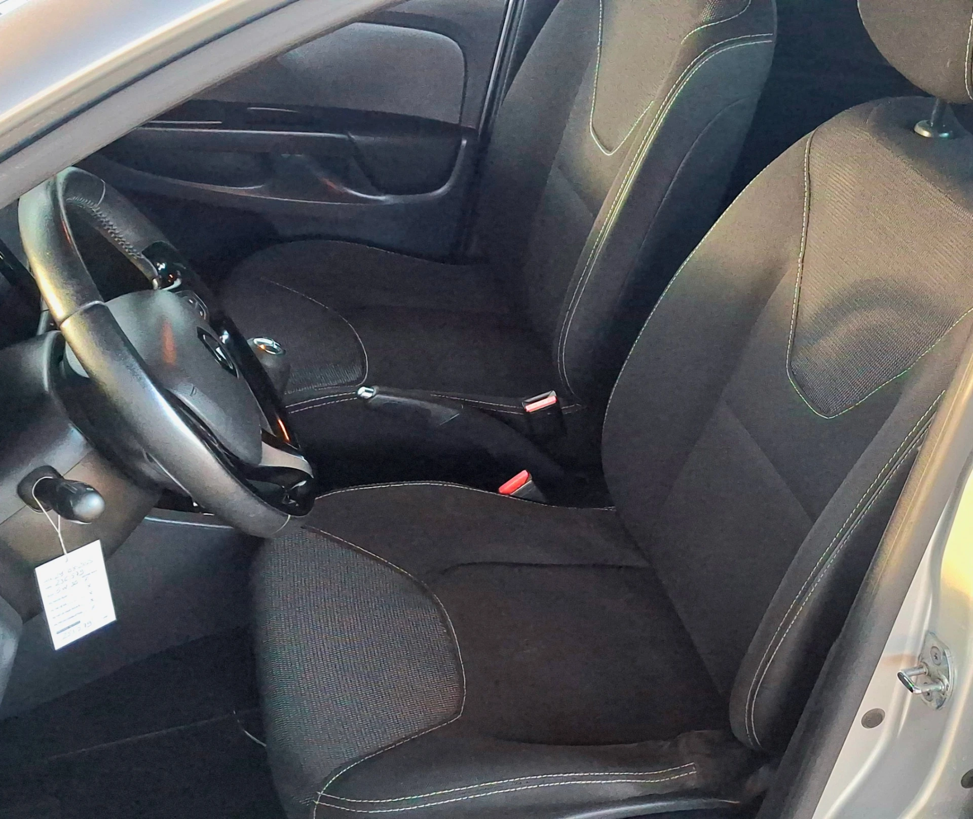 Renault Clio 1.5 dCi Dynamique S 9