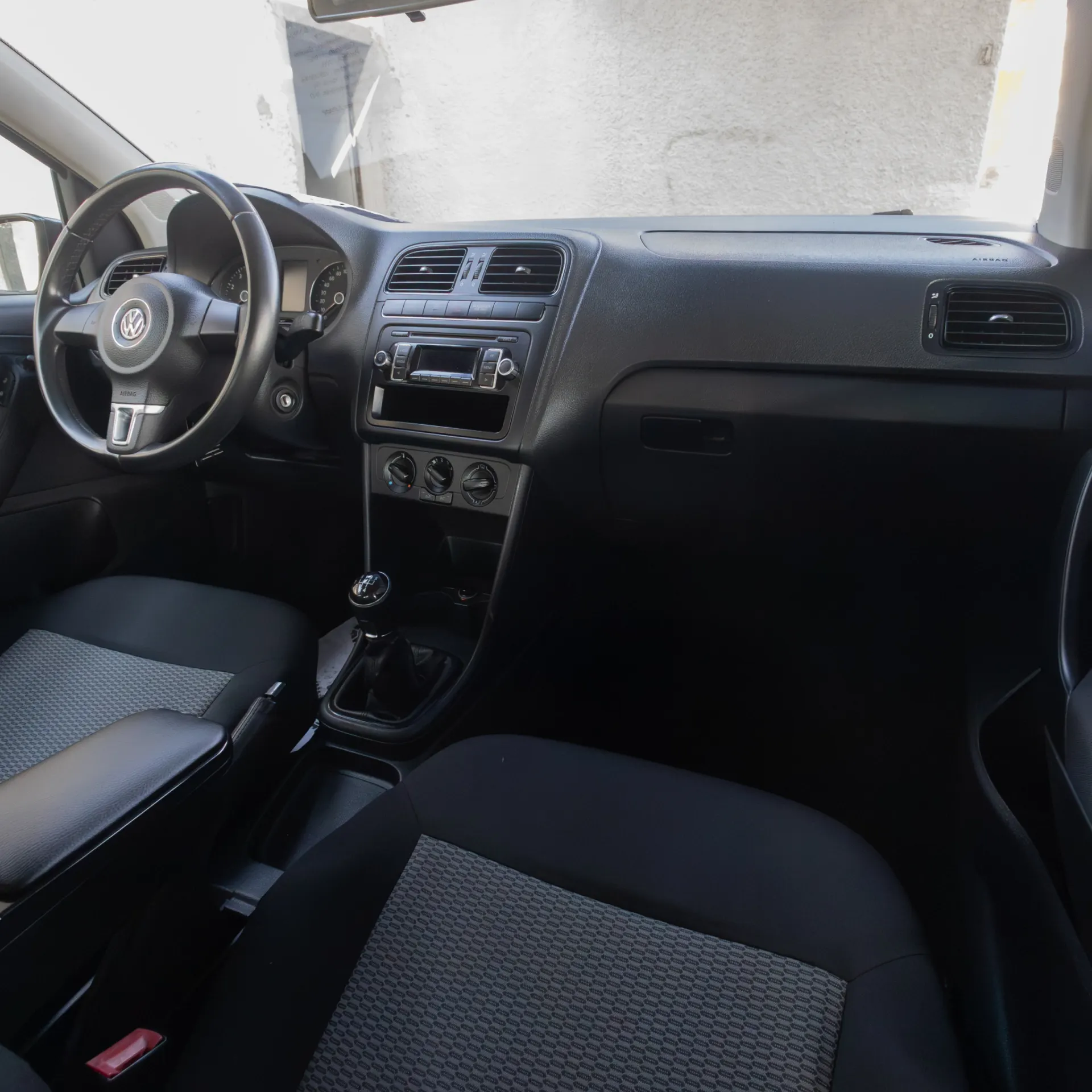 Volkswagen Polo 1.2 Confortline 10