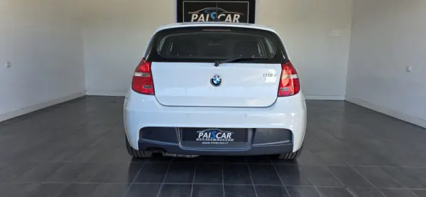 BMW 116 i Edition Sport 6