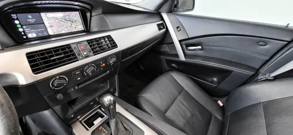 BMW 525 d Aut. 9