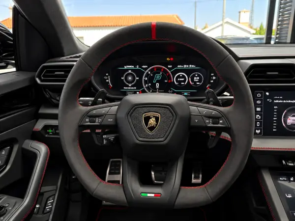 Lamborghini Urus 4.0 V8 SE 13