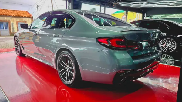 BMW 520 d Pack M Auto 6