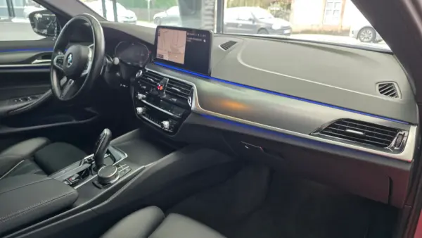 BMW 520 d Pack M Auto 21