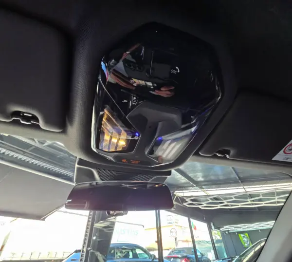 BMW 530 e Pack Desportivo M 18