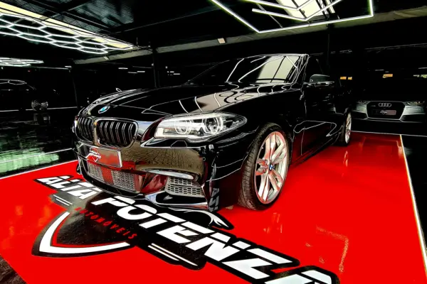 BMW M550d xDrive Auto 2