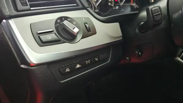 BMW M550d xDrive Auto 12