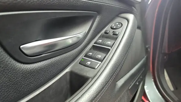 BMW M550d xDrive Auto 15
