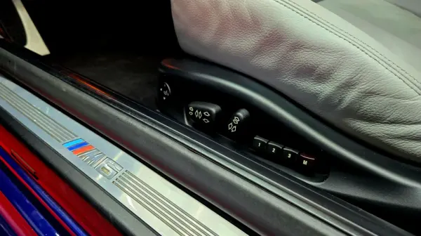 BMW M6 V10 29