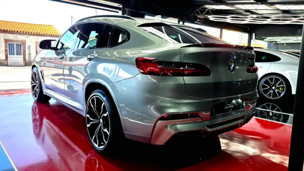 BMW X4 M Competition 6