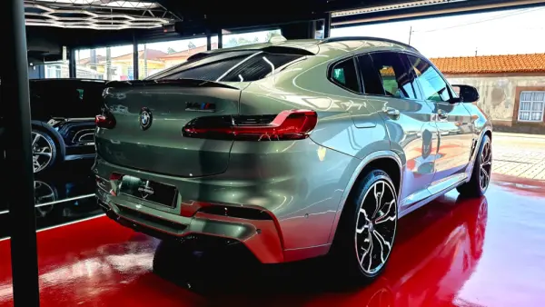 BMW X4 M Competition 7
