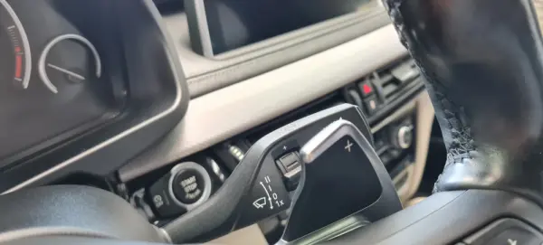 BMW X6 M M50 d xDrive 21