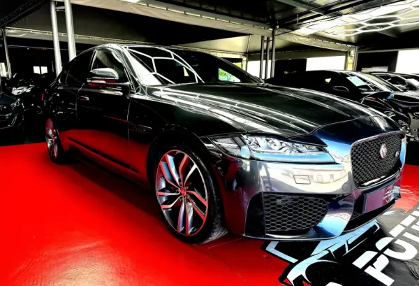 Jaguar XF 3.0 TDV6 300 Sport 3