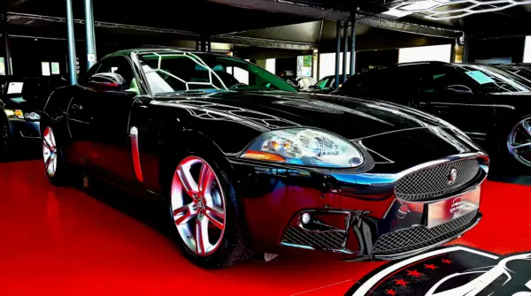 Jaguar XK XKR 4.2 V8 S/C Convertible 3