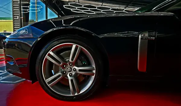 Jaguar XK XKR 4.2 V8 S/C Convertible 10