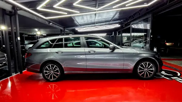 Mercedes-Benz C 180 d Station 9G-TRONIC 7