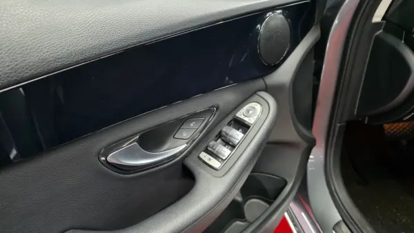 Mercedes-Benz C 180 d Station 9G-TRONIC 10